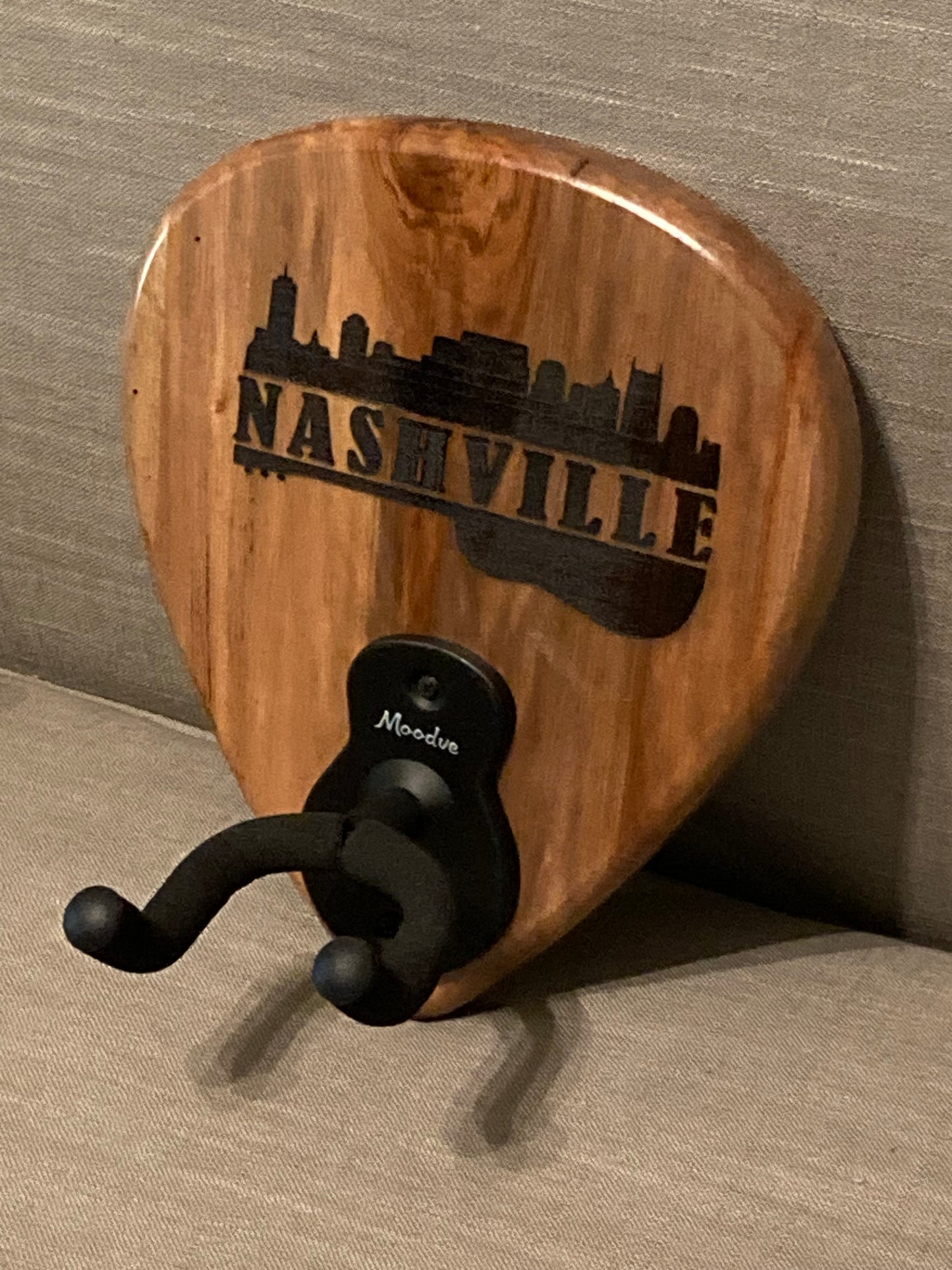guitar hanger