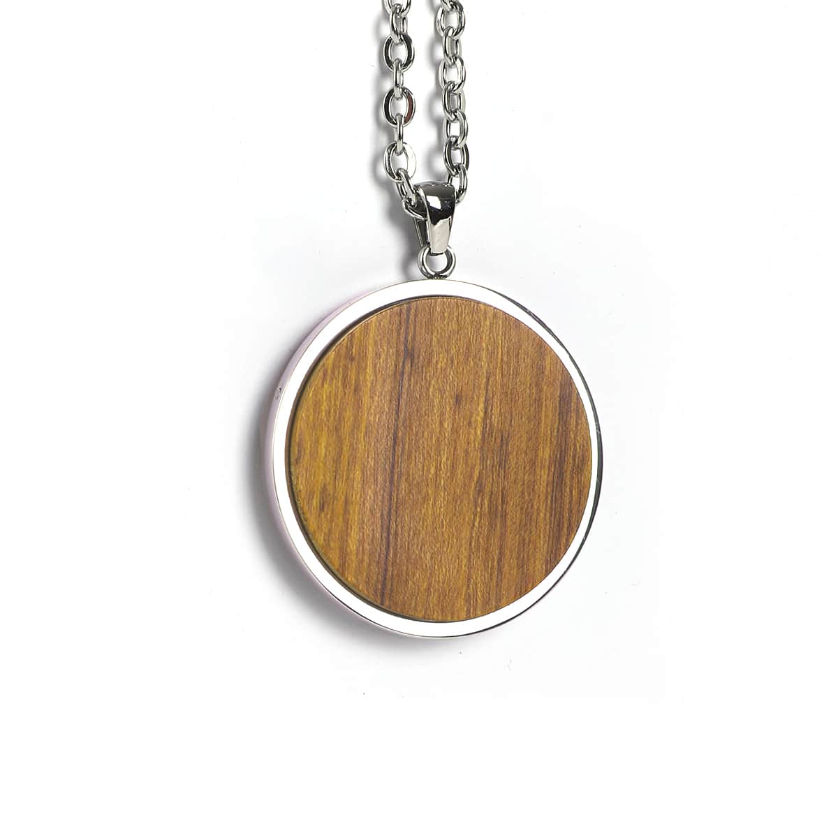 Engravable round wood pendant